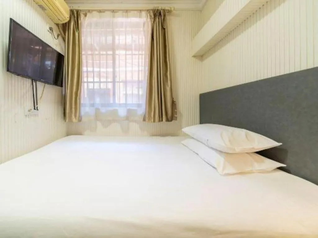 Hi Inn Liangpin Shanghai Xujiahui Tianlin Road Hotel