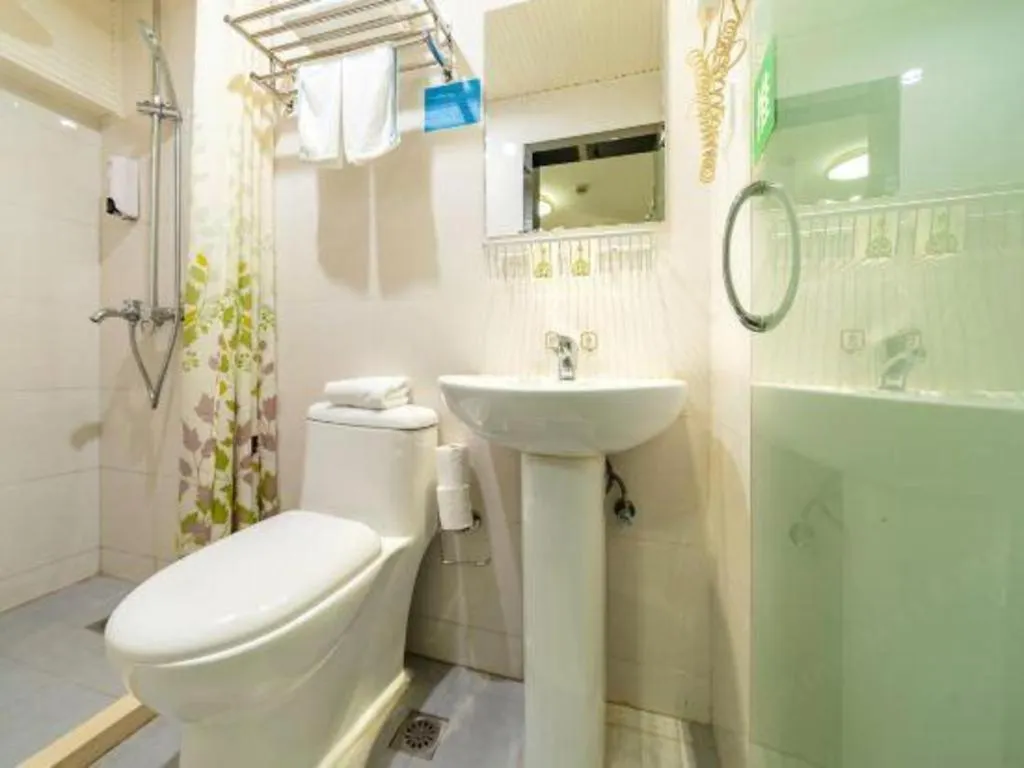 ** Hotel Hi Inn Liangpin Shanghai Xujiahui Tianlin Road China