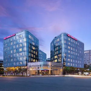Hotel Crowne Plaza Hongqiao By Ihg