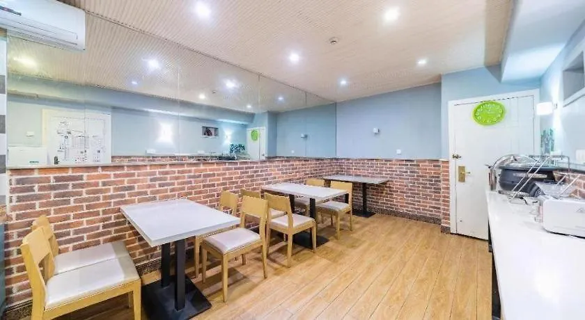 Hi Inn Liangpin Shanghai Xujiahui Tianlin Road